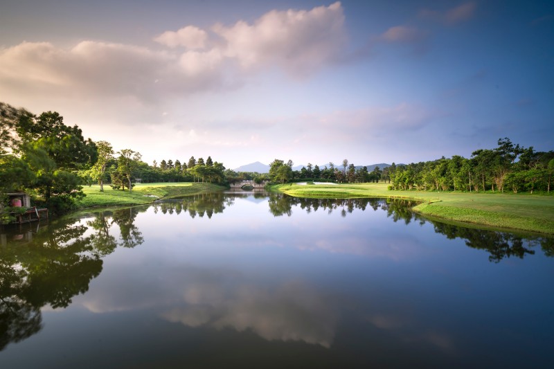 golf-course-lake-outdoors-2172499_副本