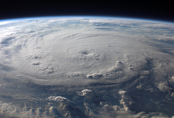 cold-front-warm-front-hurricane-felix-76969_副本