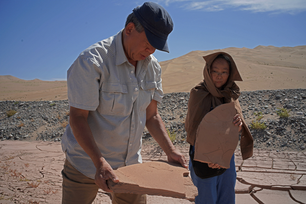 4853002054727184086_副本