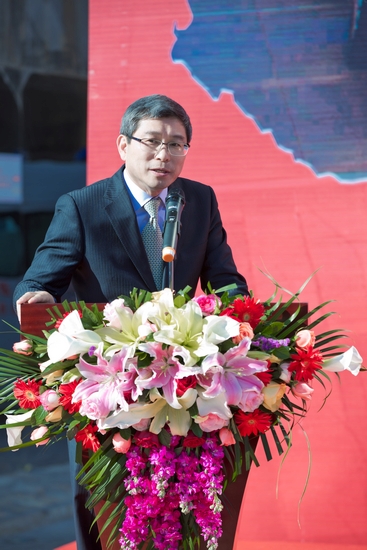 4,sk集团大中华区总裁孙子强先生出席发车仪式现场动并致辞