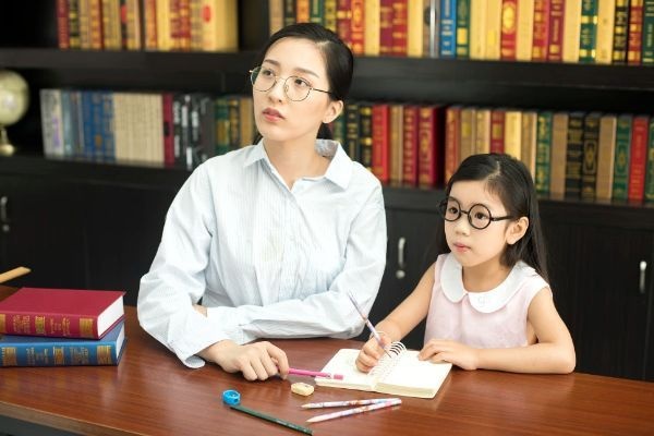 图怪兽_国际瑜伽日瑜伽活动小红书封面